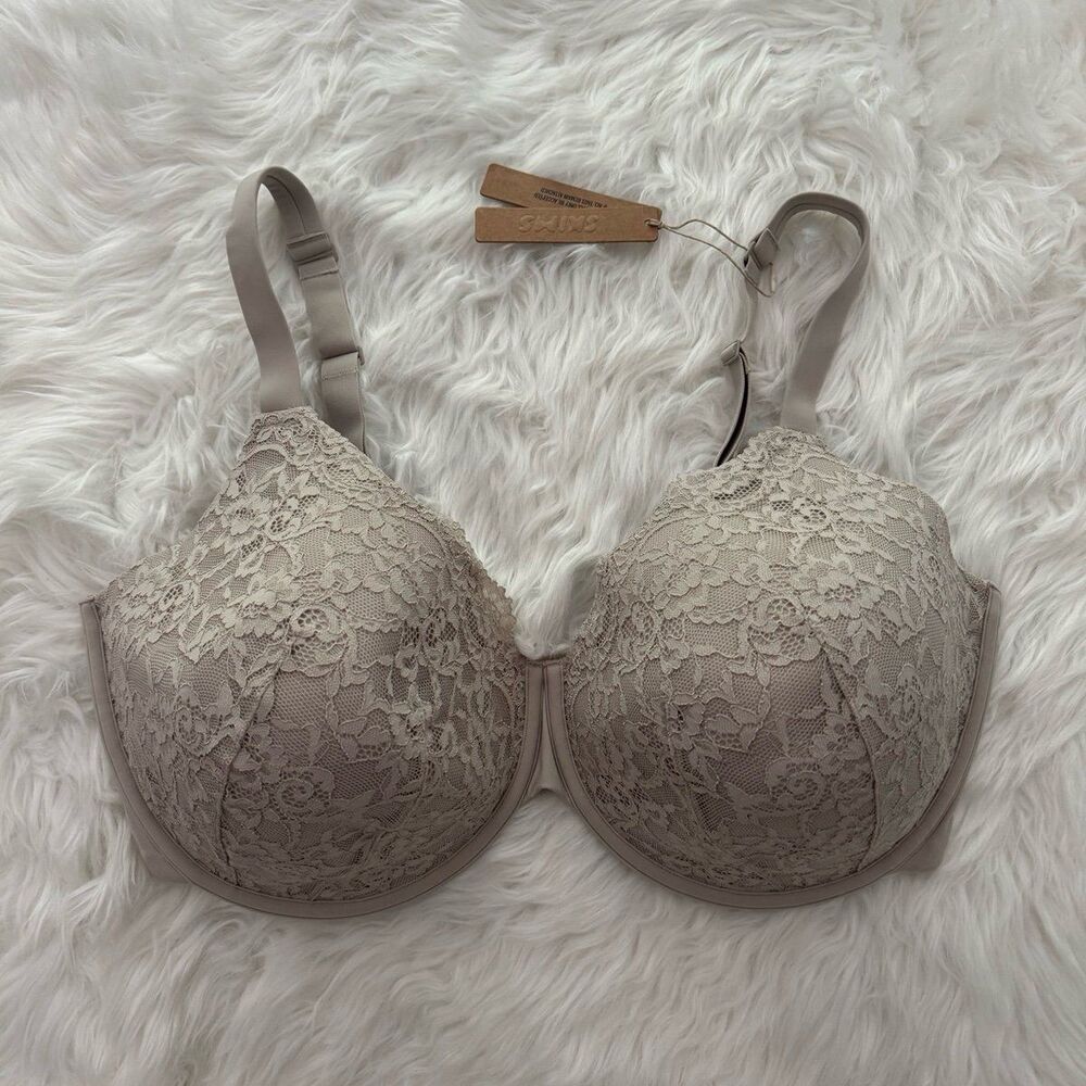 Skims Fits Everybody Lace T-shirt Bra Stone Size 40DDDD